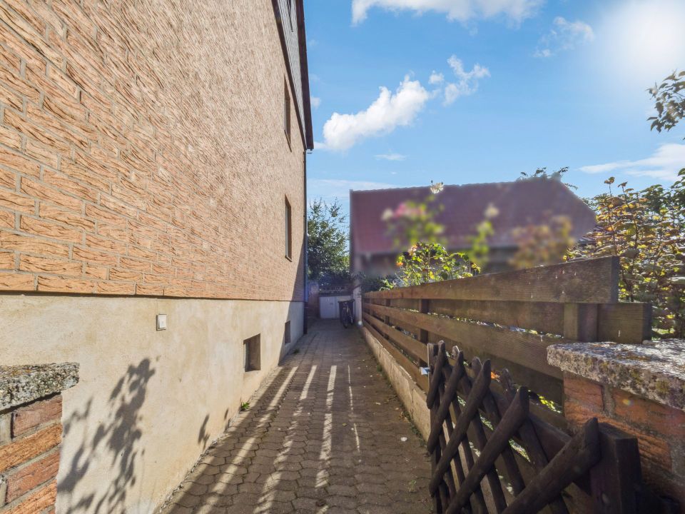 Gepflegtes Mehrfamilienhaus in Geitelde - 4 Wohneinheiten  mit Garten in Braunschweig