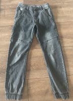 Jeans Hose Gr. 146 schwarz/grau Ernstingsfamily Yigga Nordrhein-Westfalen - Kaarst Vorschau