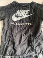 Nike Long Pullover Gr: XS/S Nordrhein-Westfalen - Krefeld Vorschau