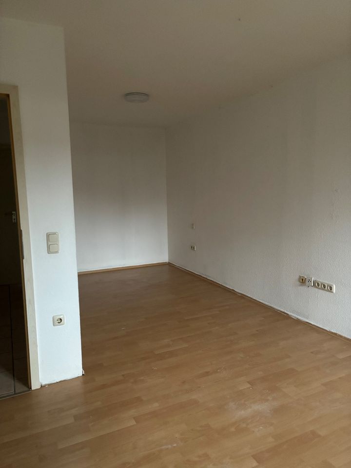 Schöne 1-Zimmer Wohnung mit Einbauküche in Auerbach in der Oberpf in Auerbach in der Oberpfalz