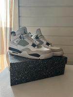 Jordan 4 Retro military black Bayern - Amerang Vorschau