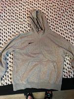 Nike Pulli Süd - Niederrad Vorschau