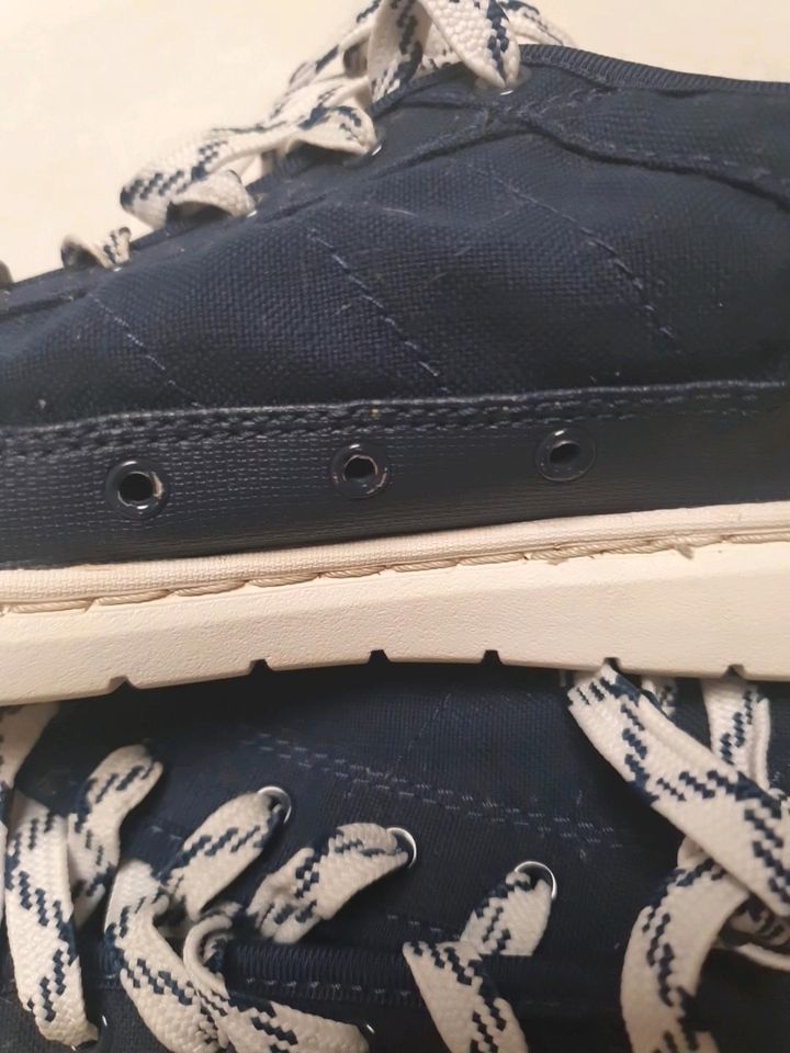 The North Face Herren Damen Sneaker gr.41,Schuhe,VB.15€ in Zell (Mosel)