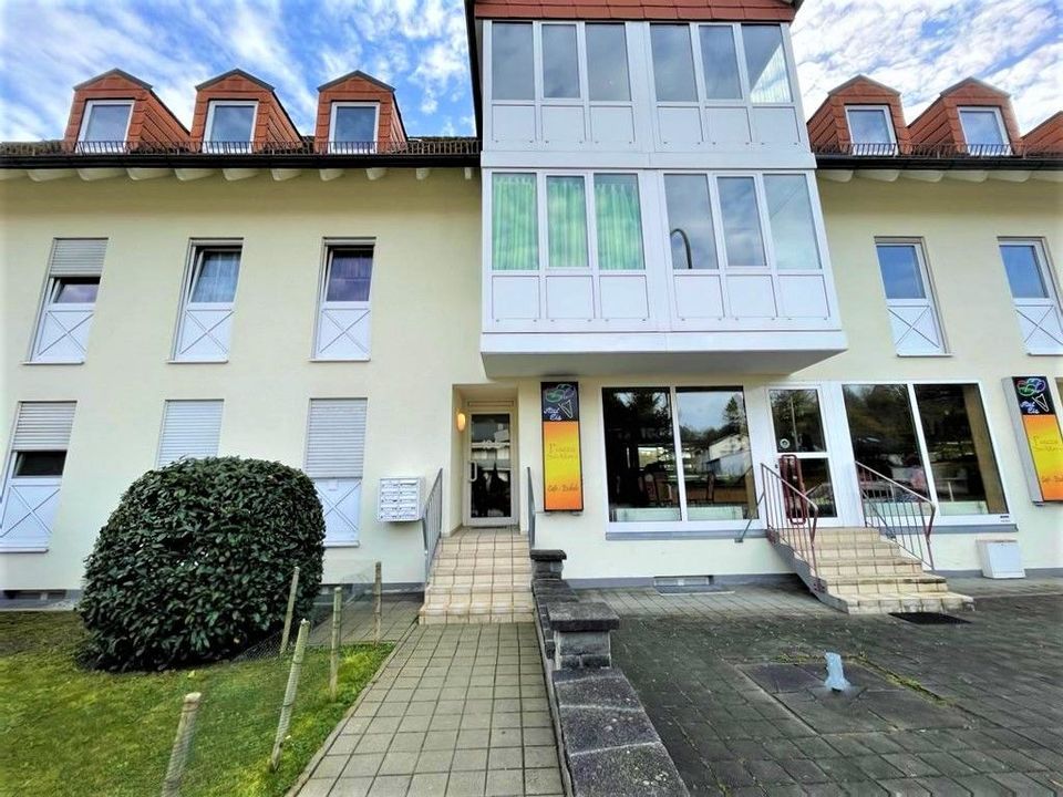 2-Zimmer-Wohnung + Stellplatz Beratzhausen nähe Regensburg in Beratzhausen