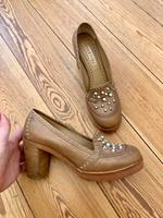 Sartore  Oxford heels High Heels mit Nieten 38 Hamburg-Nord - Hamburg Uhlenhorst Vorschau