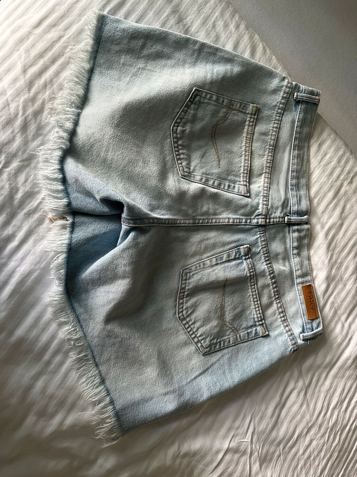 Only Jeans für Damen gr 40 in Bad Homburg