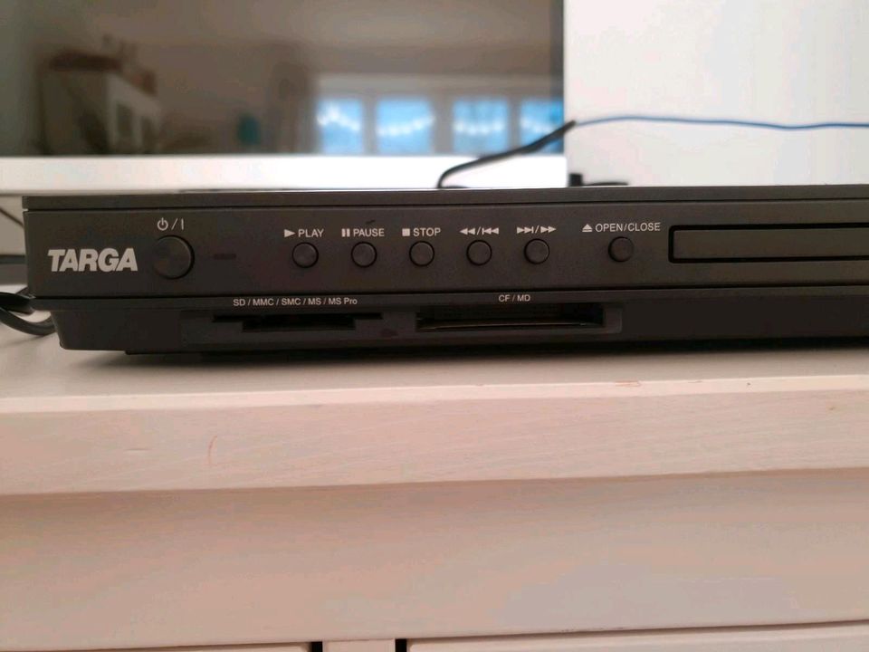 DVD Player von Targa in Memmingen