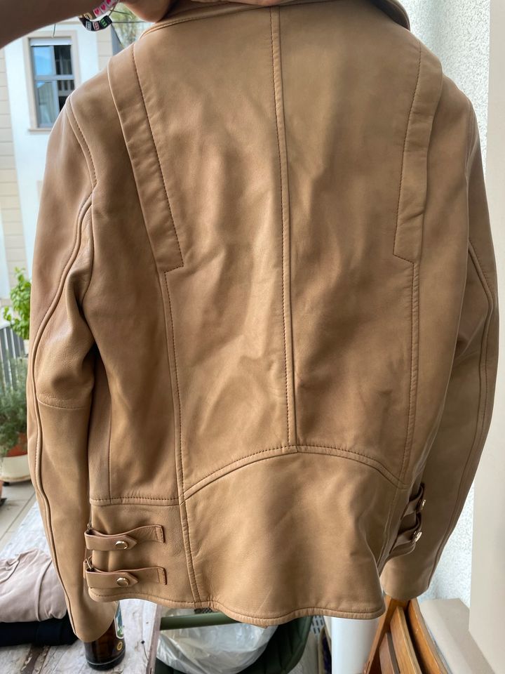 Massimo Dutti Lederjacke Jacke beige Creme camel xs in Frankfurt am Main