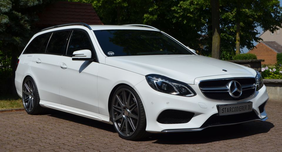 Airmatic Tieferlegen ohne Koppelstangen Mercedes W167 W205 W212 W213 W238 W257 C257 CLS W218 W222 X290 C43 C63 E53 E63 S63 AMG GT 18 19 20 21 22 ZOLL Menü in Berlin