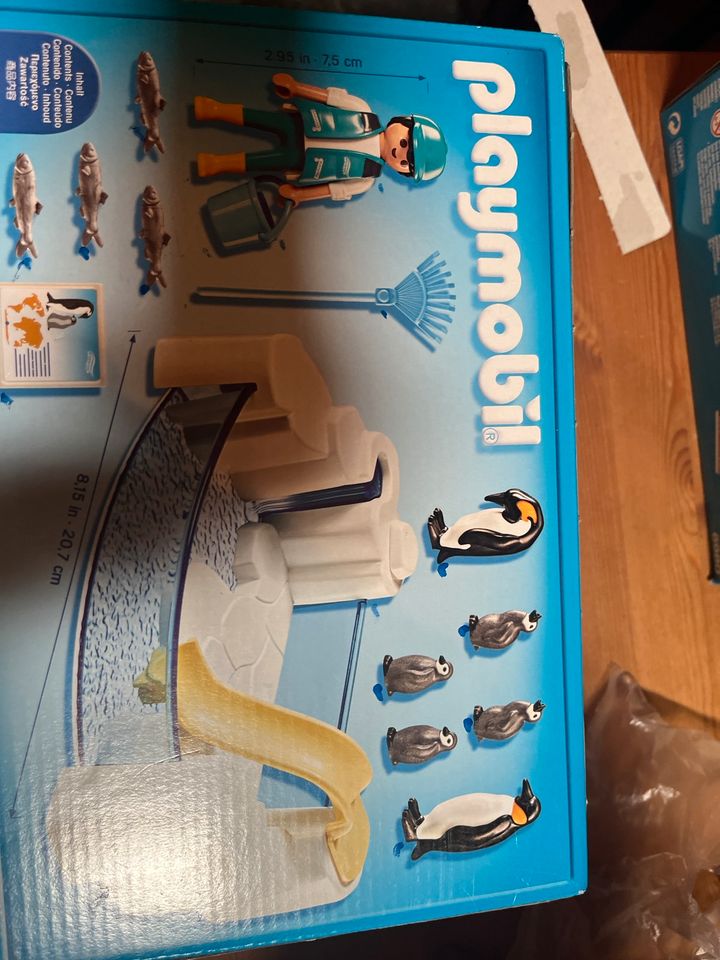 Playmobil Pinguin gehege in Wiesbaden