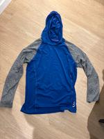Langes Sportshirt mit Mütze Baden-Württemberg - Hemmingen Vorschau