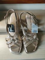 Tamaris Sandalen 39 NEU mit Preisschild Powder Metall Bayern - Nittenau Vorschau