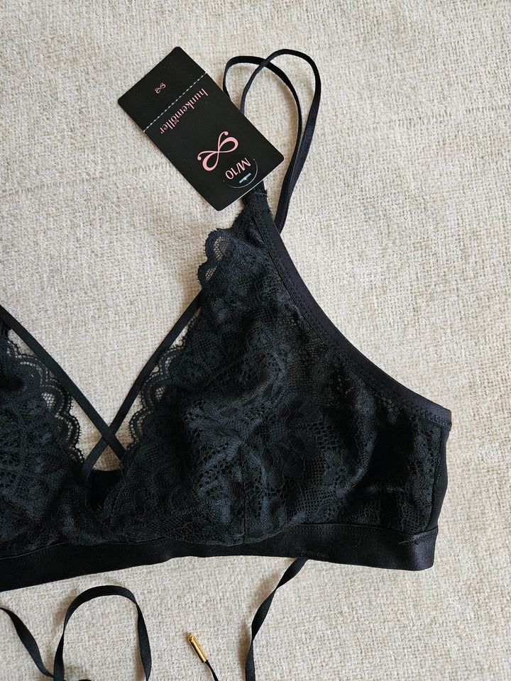 Schwarzer Spitzen BH Bralette Hunkemöller in Hamburg