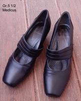 Gr. G 5½ festliche Schuhe Pumps Medicus ANKA Gr.38 2/3 ECHT LEDER Leipzig - Holzhausen Vorschau
