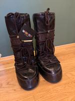 Moonboots Moon Boot Stiefel Winterschuhe 42 43 Damen Schuhe NEU München - Maxvorstadt Vorschau