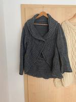 Strickjacke, grau Frankfurt am Main - Frankfurter Berg Vorschau