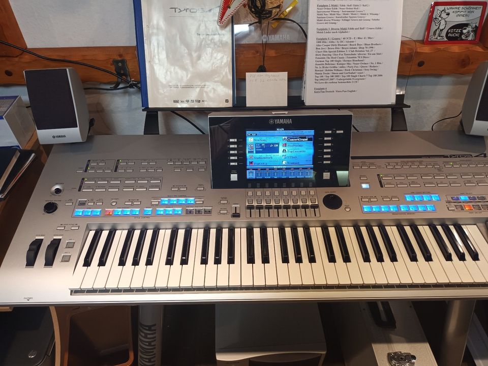 Yamaha Tyros 4 in Gelsenkirchen