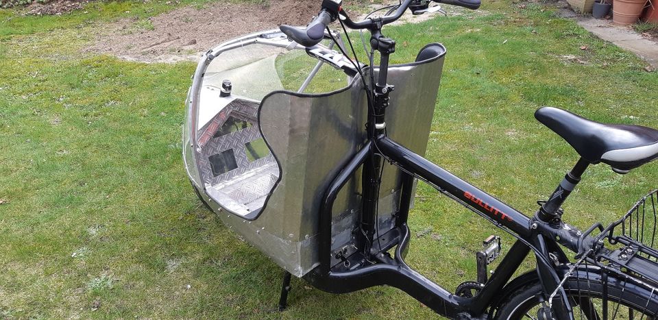 Bullitt Bike Kindersitz Einsatz in Lüneburg