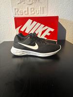 Nike Performance W NIKE Revolution 6 Flyease Größe 39 schwarz Hessen - Friedberg (Hessen) Vorschau