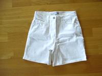 Weiße Shorts Jeansshorts in Gr. 36 - so gut wie neu Bayern - Anzing Vorschau