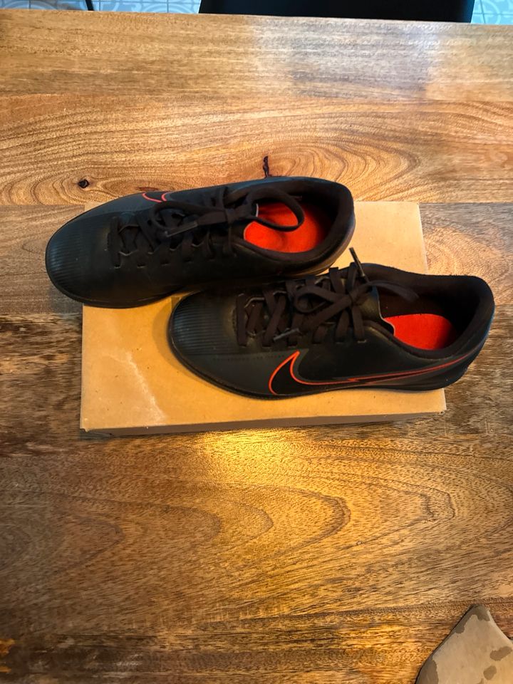 ⚽️ Fussballschuhe NIKE Gr.34 in Mühlhausen