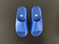 Yeezy Slide / Azurblau / EU46 / NEU / OVP Sachsen-Anhalt - Hettstedt Vorschau