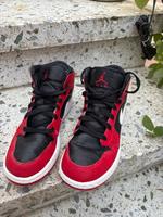 Schuhe Jordan Große 38 Hessen - Niddatal Vorschau