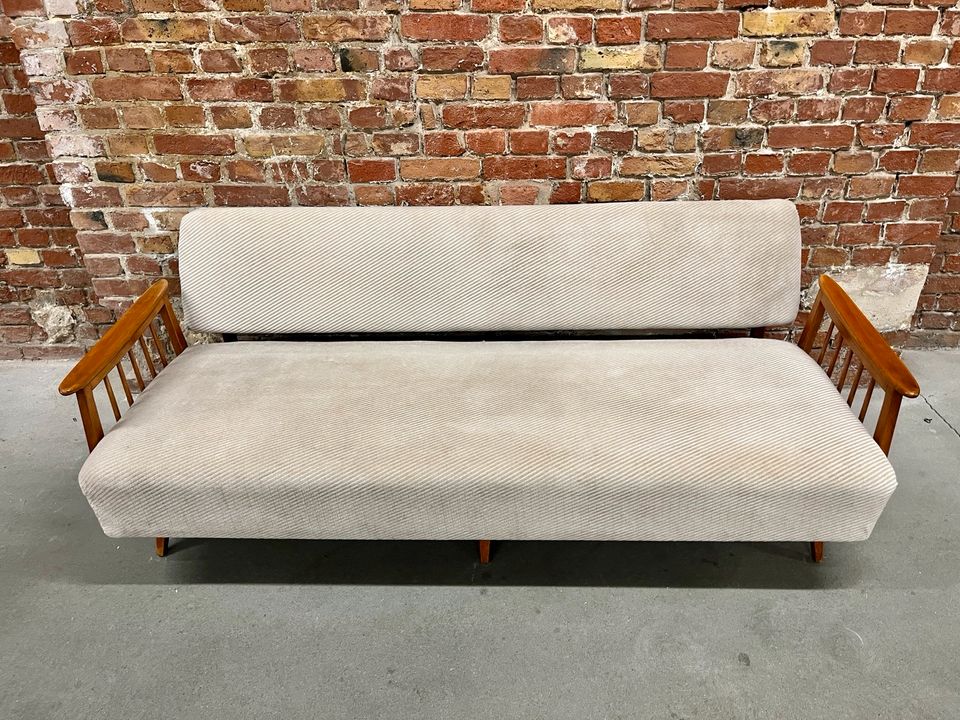 Retro Couch Sofa Daybed Vintage 60er DDR Mid Century in Berlin