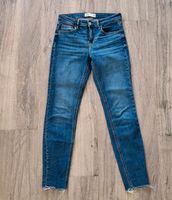 Zara | blaue Skinny Jeans, Gr. 36 (Stretch Anteil) Bayern - Traunstein Vorschau