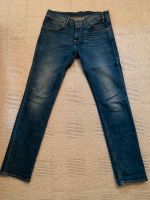 Neuwertige Jeans Levi’s Herren, Gr 32/32, Farbe Blau München - Bogenhausen Vorschau