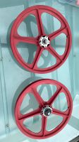 BMX oldschool original 80s SKYWAY TUFF II BMX 20“ rot Freewheel Nordrhein-Westfalen - Solingen Vorschau