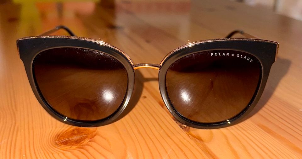 Polaroid Sonnenbrille in Dornstetten