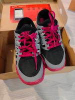 Nike Free Run + 2 EXT Damenschuhe schwarz-cool grau-Sport Fuchsia Essen - Altenessen Vorschau