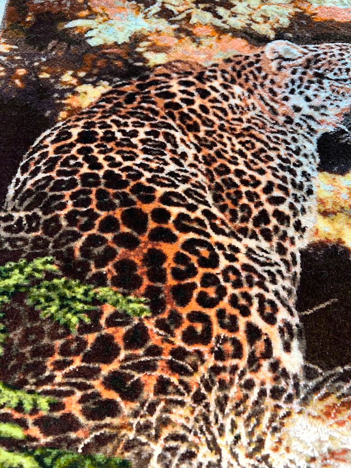 Täbriz Wandteppiche Perserteppiche Leopard Teppich Bild Seide in Köln