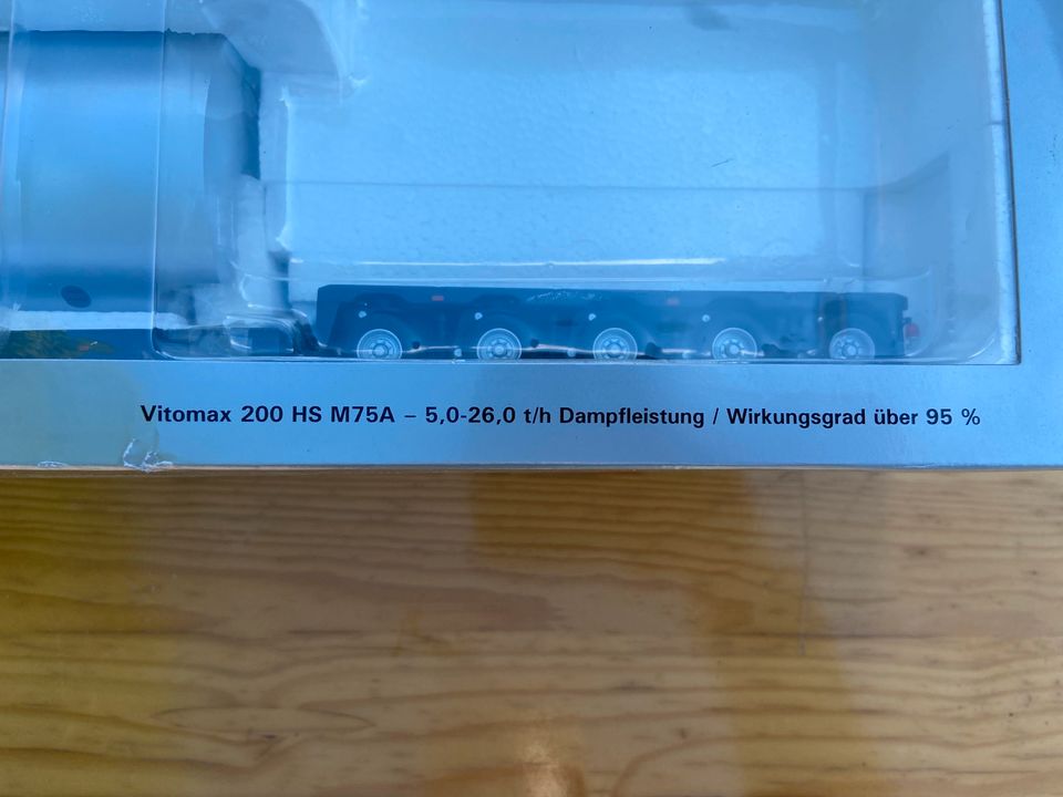 NZG Modell - Viessmann Vitomax 200 HS M75A in Wedemark