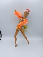 Retro Barbie mit Hippie Outfit Bayern - Lauf a.d. Pegnitz Vorschau