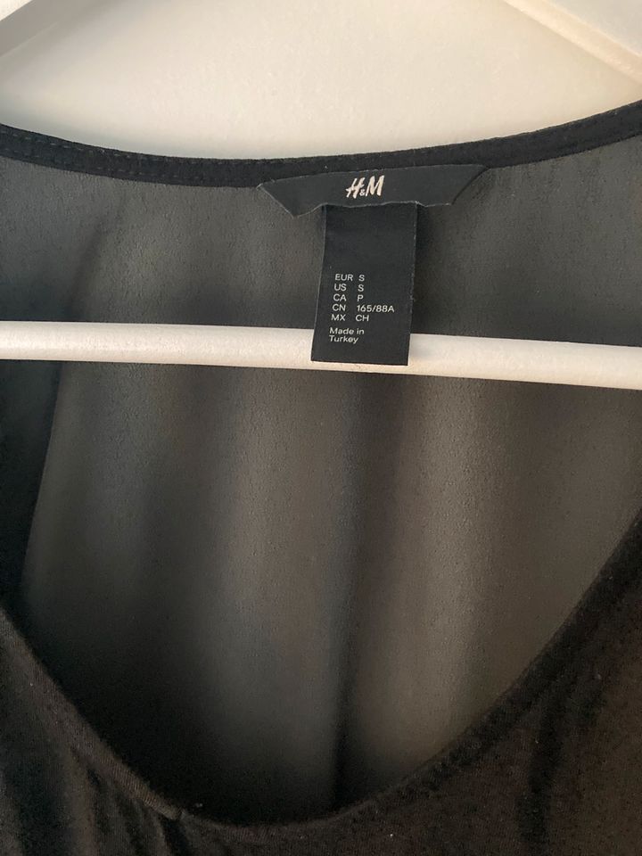 H&M Bluse, Shirt, schwarz, S, teilweise transparent in Düsseldorf