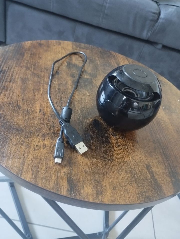 ChangorTragbarer Bluetooth-Lautsprecher, Radiowecker-Lautsprecher in Iserlohn