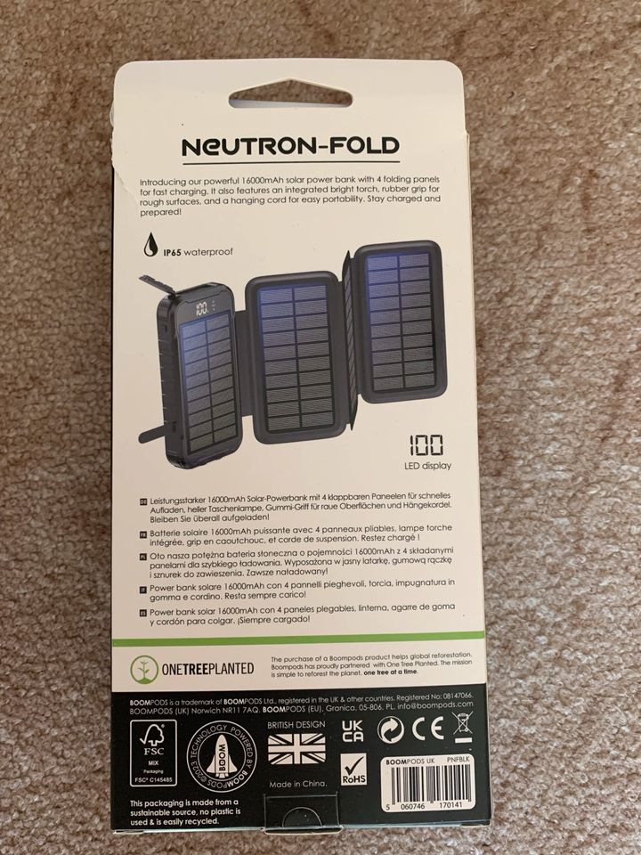 Neutron Solar Powerbank 16000 !!!! NEU !!!!! in Luckenwalde