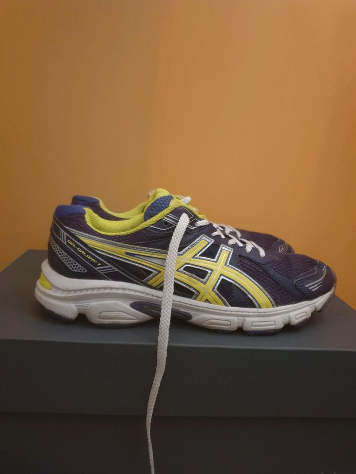 Asics Damen Laufschuhe Grösse 37 NP89 in Berlin