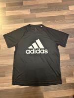 Schwarzes Adidas T-Shirt Größe XL Sachsen - Delitzsch Vorschau