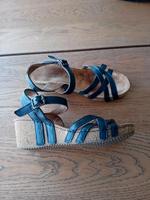 Sandalette Schwarz Keilabsatz Gr. 36 Niedersachsen - Osnabrück Vorschau