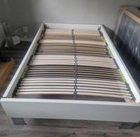 Bett weiß 120 x 200 mit Lattenrost Hannover - Döhren-Wülfel Vorschau