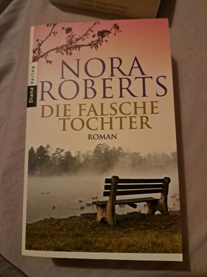 3 Bücher von NORA ROBERTS in Kötz