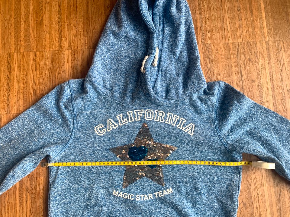 Review P&C Hoodie Sweater Kapuzenpullover Pailletten blau 164 L in Bodenheim