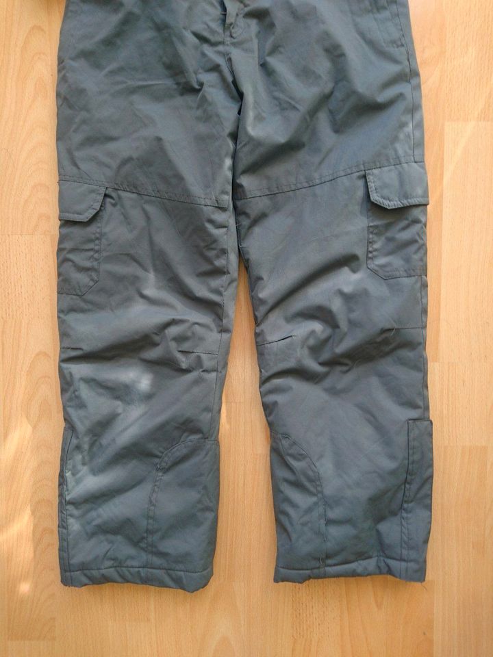 Kinder Winter Skihose, Schneehose (grau) / Unisex / Größe 146 in Leipzig