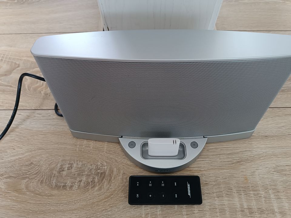 Vollfunktionierendes BOSE Soundock Series II Musiksystem in Mörfelden-Walldorf