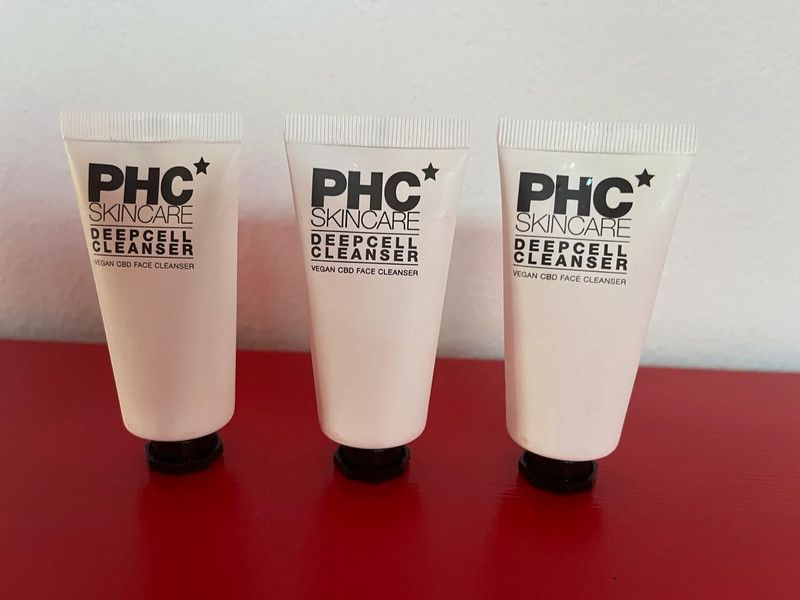 PHC Skincare Deepcell Cleanser vegan in Berlin