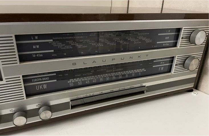 Blaupunkt Typ 25300 Retro Radio in Mönchengladbach