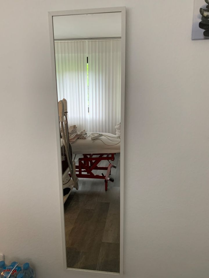 Spiegel groß von Ikea in Mönchengladbach